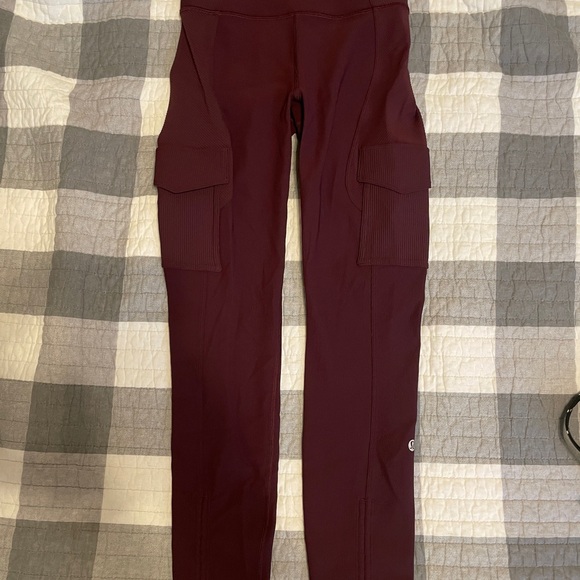 Maroon Lululemon Trail Trekker Hi Rise Legging Size 4 - Picture 2 of 5